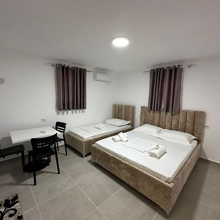 Vila Sidi Ksamil Luaran gambar