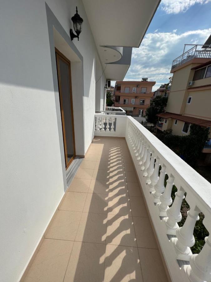 Vila Sidi Ksamil Luaran gambar