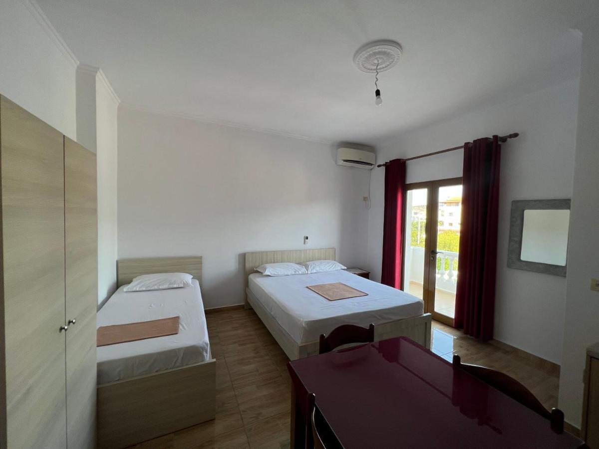 Vila Sidi Ksamil Luaran gambar
