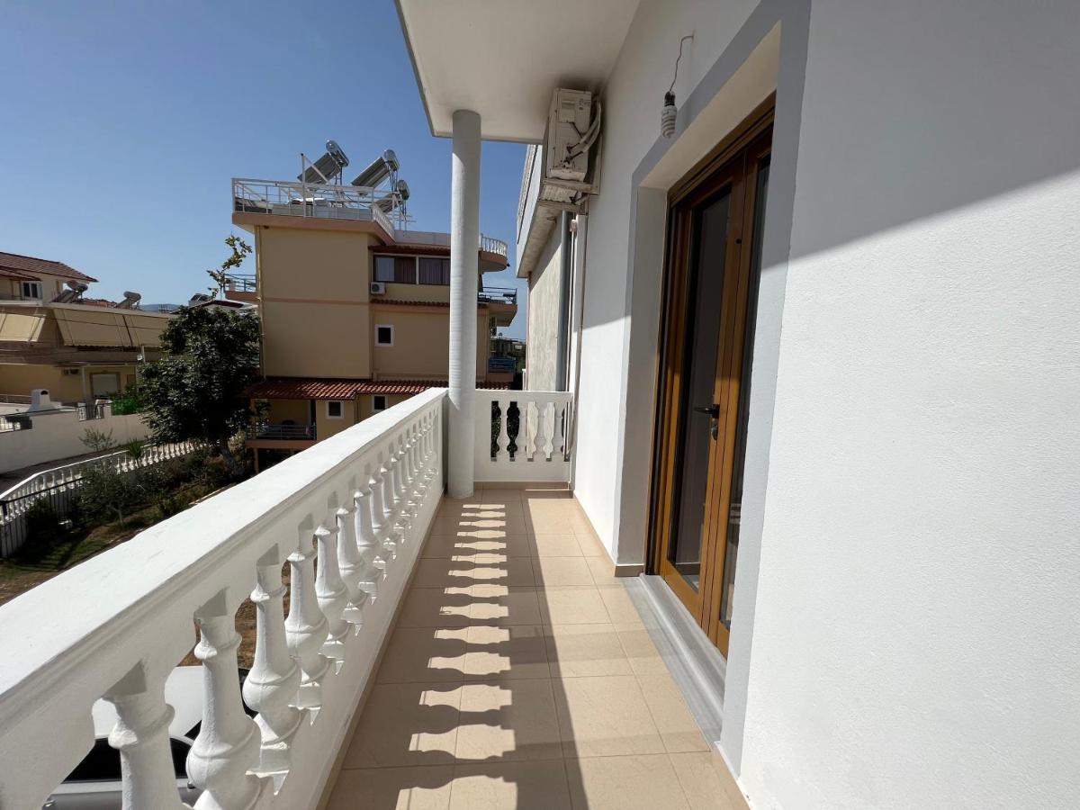 Vila Sidi Ksamil Luaran gambar