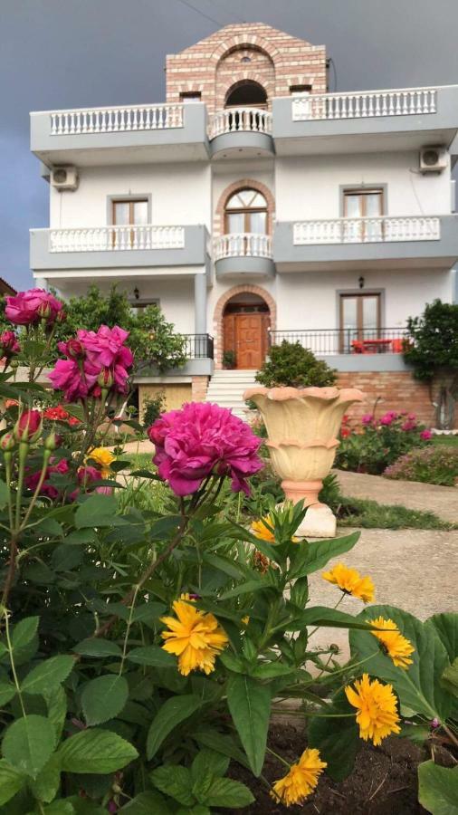 Vila Sidi Ksamil Luaran gambar
